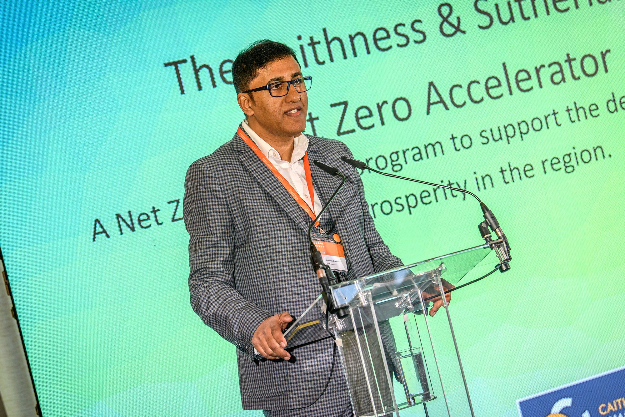 Nadeem Shakoor presenting at the Caithness & Sutherland Net Zero Accelerator, Focus North